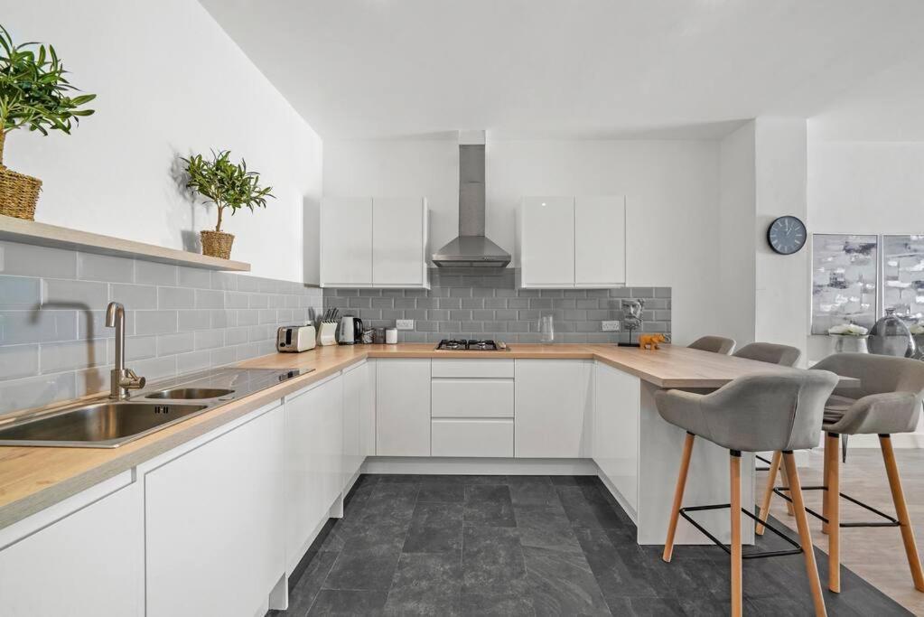 Exquisite Scandi Gem Of Bristol - Sleeps 6 Lejlighed Eksteriør billede